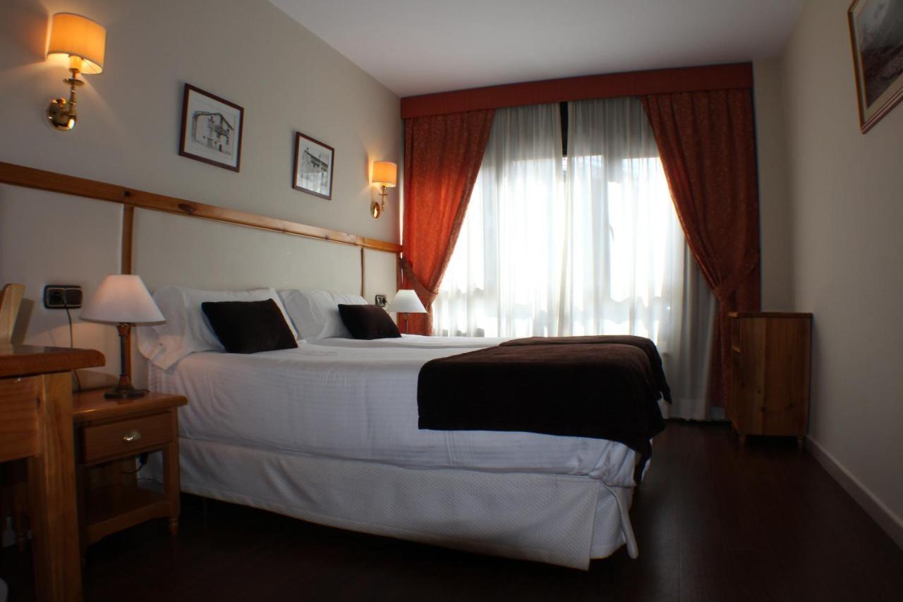 Hotel Meta Пас-де-ла-Каса Экстерьер фото