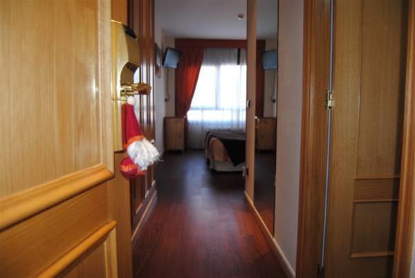 Hotel Meta Пас-де-ла-Каса Экстерьер фото