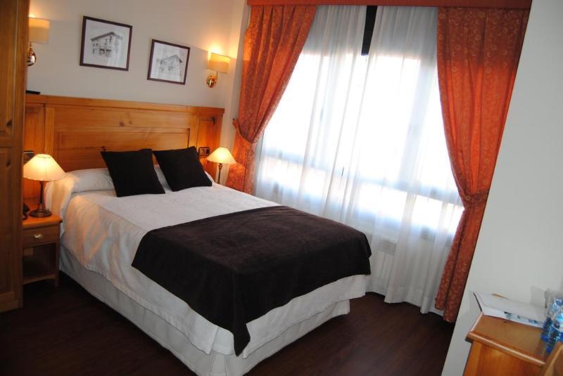 Hotel Meta Пас-де-ла-Каса Экстерьер фото