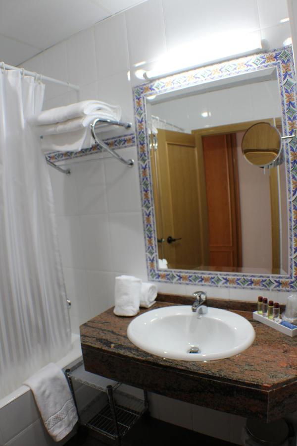Hotel Meta Пас-де-ла-Каса Экстерьер фото