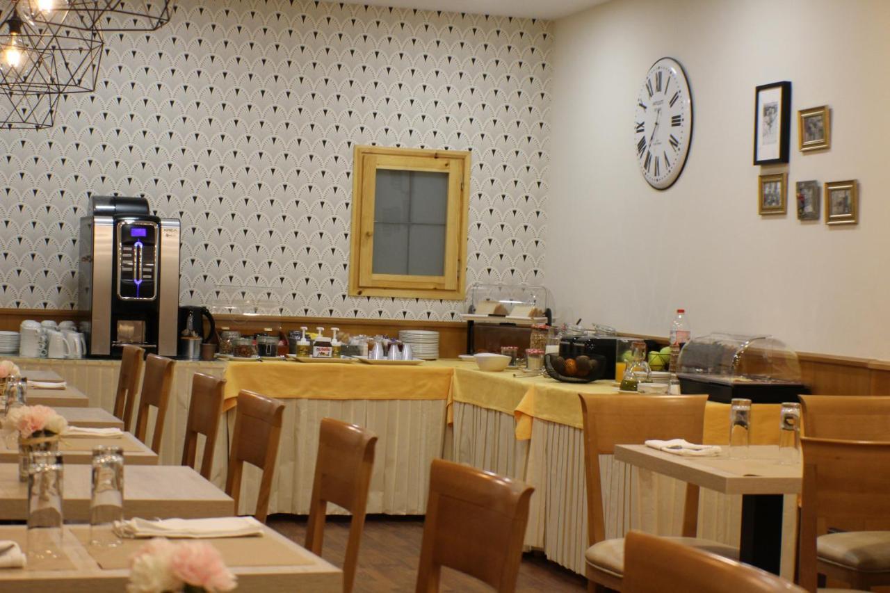 Hotel Meta Пас-де-ла-Каса Экстерьер фото